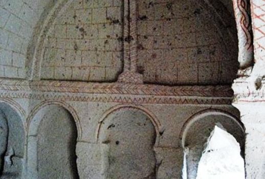 церковь Долины Мескендир, Красная и Розовая Каппадокия