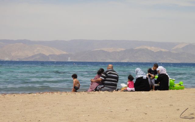 south beach южный пляж Акаба Иордания